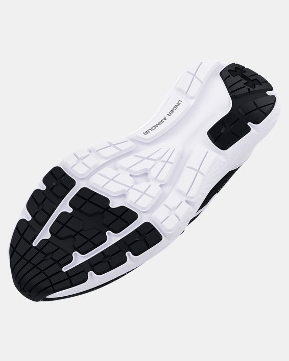 Men's UA Surge 3 Running Shoes, Black, pdpMainDesktop image number 4